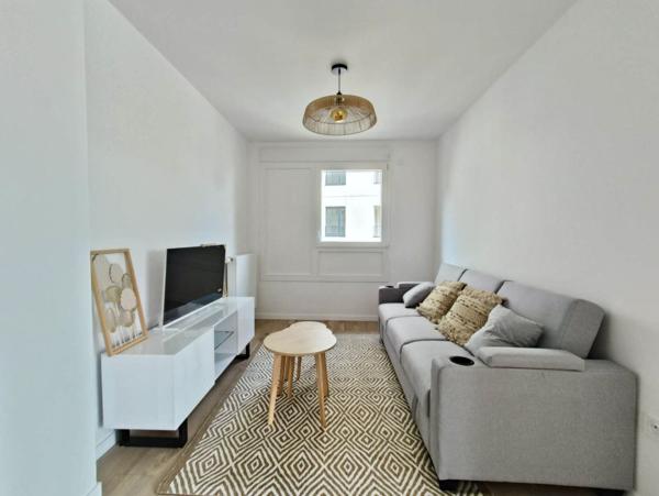 Location Appartement81 m² - 4 Pièces - ASNIERES SUR SEINE (92600)