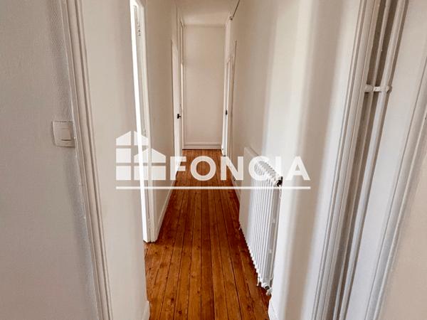 Location Appartement meublé 4 pièces 89.82 m² - 34 RUE FOURE Nantes 44000