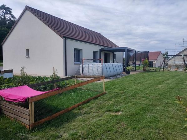 maison contemporaine 3 chambres avec terrain à MOUCHARD (JURA)