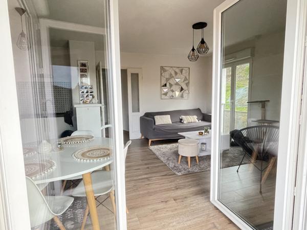 Exclusivité : Appartement de type T3 haute ville avec terrasse et parking