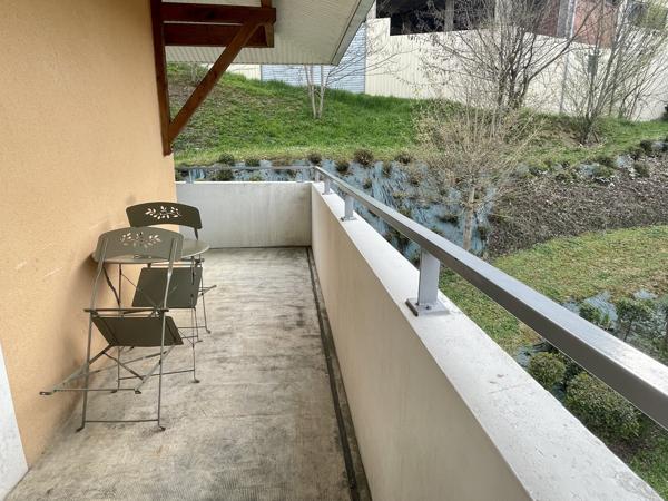 Exclusivité : Appartement de type T3 haute ville avec terrasse et parking