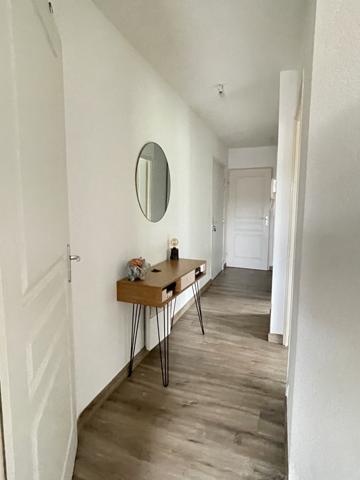 Exclusivité : Appartement de type T3 haute ville avec terrasse et parking