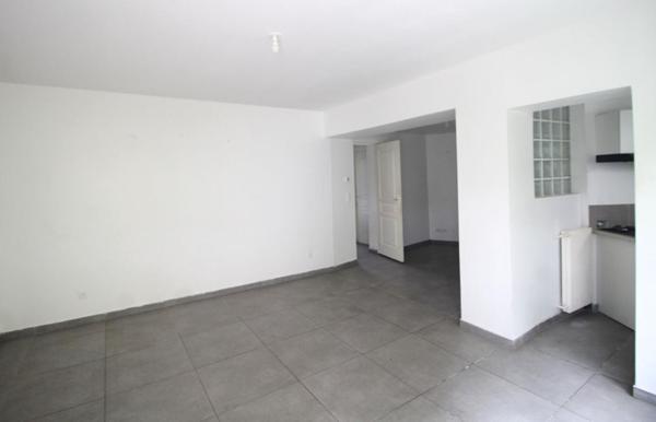 Ensemble de 2 maisons + hangar  210m² - Henin Beaumont