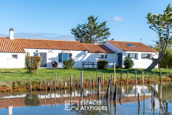 Longère rénovée entre terre et océan