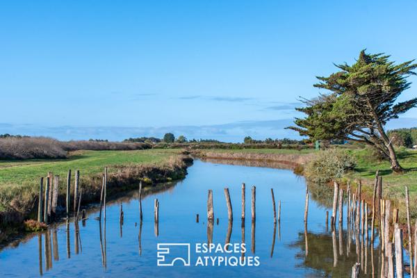 Longère rénovée entre terre et océan