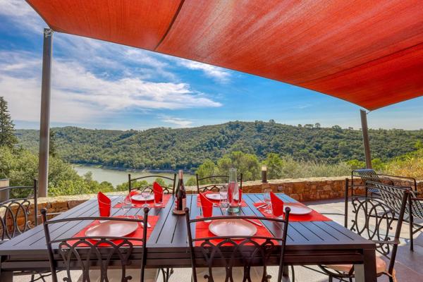 Maison vue imprenable sur le Lac