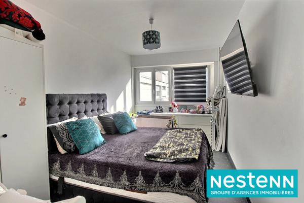 Appartement Decines Charpieu 4 pièces 88 m2 dans une résidence sécurisée