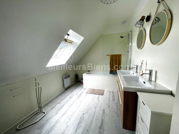  Maison de 2000 T5 Bauné 49140