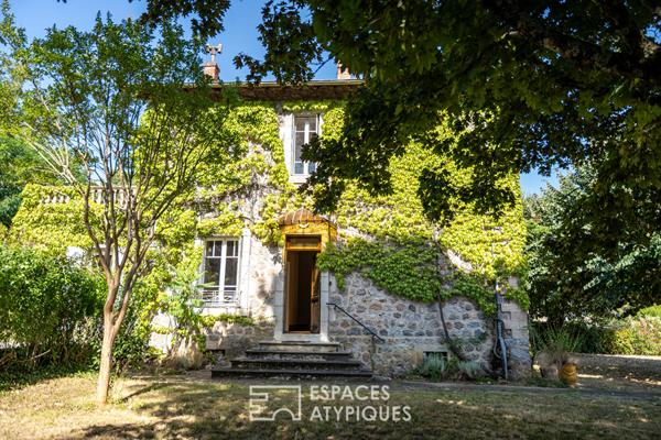 Maison en pierre avec piscine, charme 1930 au coeur de la vallée de l’Eyrieux
