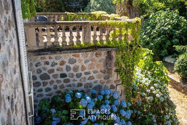 Maison en pierre avec piscine, charme 1930 au coeur de la vallée de l’Eyrieux