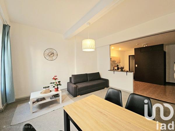 Studio 1 pièce de 37 m² à Pont-Saint-Esprit (30130)