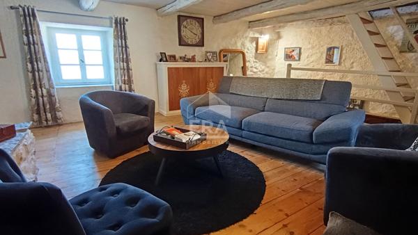 Maison Saint Hostien 7 pièces 4 chambres 164.94 m2 sur terrain 220 m2