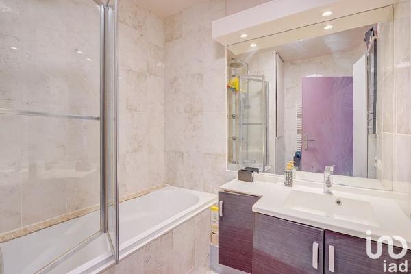 Appartement 3 pièces de 71 m² à Issy-les-Moulineaux (92130)