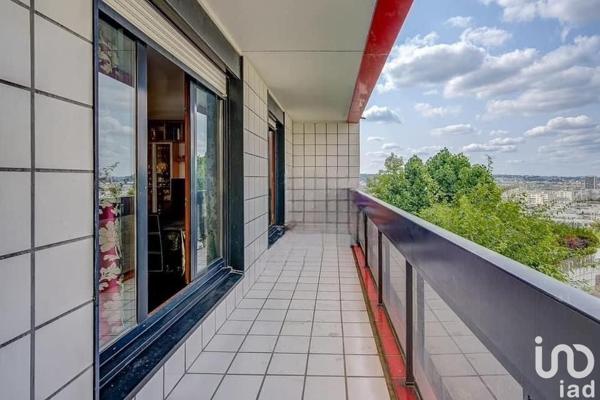 Appartement 3 pièces de 71 m² à Issy-les-Moulineaux (92130)