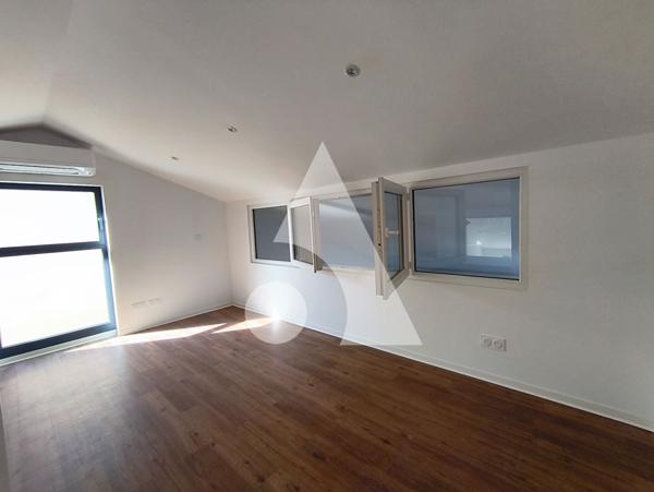Bureaux 2 pièces 86 m2