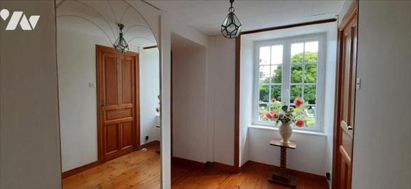 SIOUVILLE-HAGUE MAISON AVEC EXTENSION HABITABLE + 2 GARAGES + JARDIN ARBORE