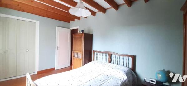 SIOUVILLE-HAGUE MAISON AVEC EXTENSION HABITABLE + 2 GARAGES + JARDIN ARBORE