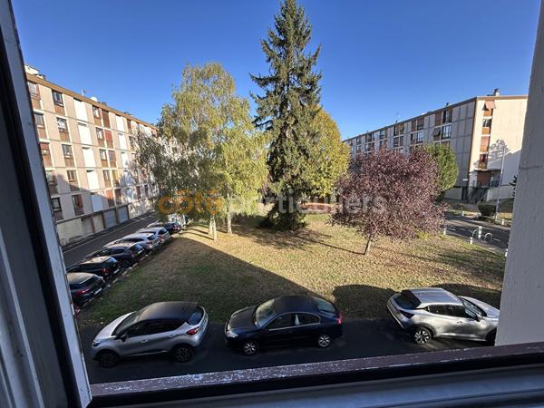 Vente
                Appartement67 m² - 4 Pièces -
                    ABLON SUR SEINE (94480)