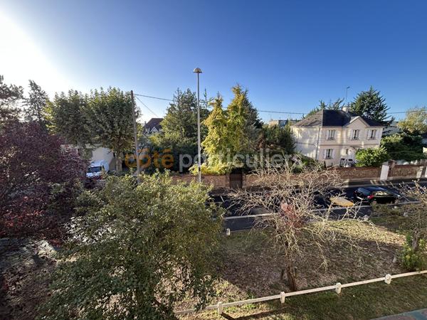 Vente
                Appartement67 m² - 4 Pièces -
                    ABLON SUR SEINE (94480)