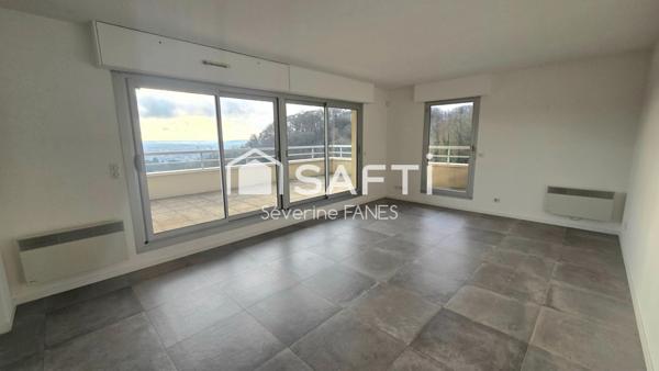 APPARTEMENT 73M² AVEC TERRASSE MONT ST AIGNAN