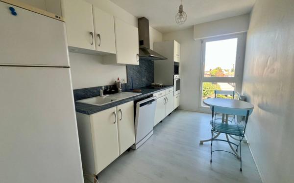 Appartement à vendre    3 pièces • 63 m2 Bordeaux