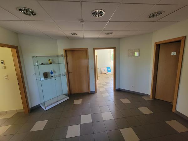 Bureaux 118m2 à louer Technoland