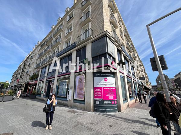 Bureaux - À louer - Hyper centre de Caen