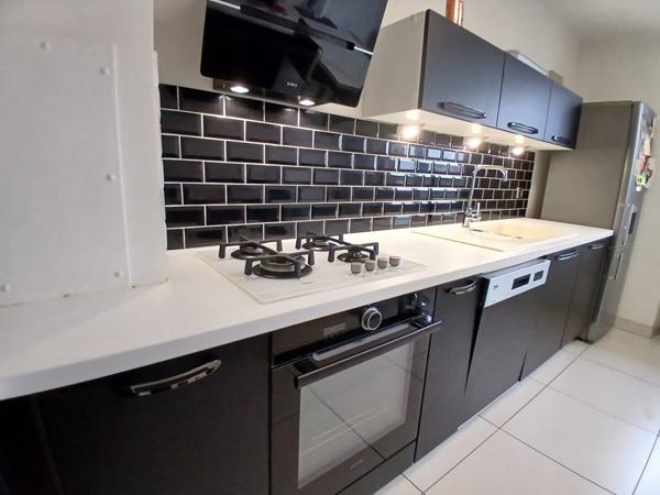 Appartement Aurillac avec Balcon et Garage dernier étage , Aurillac