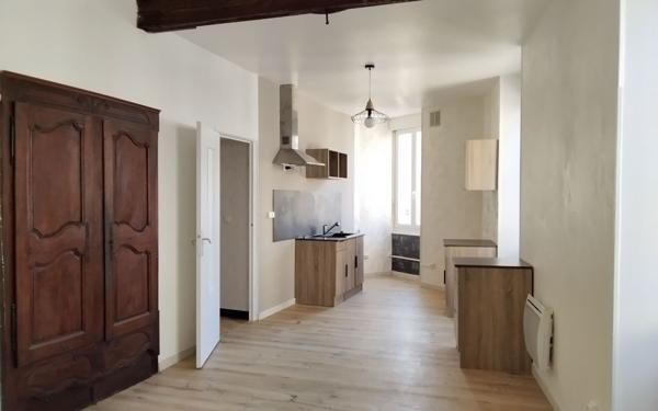 Appartement à louer    2 pièces •  Saint-Ambroix