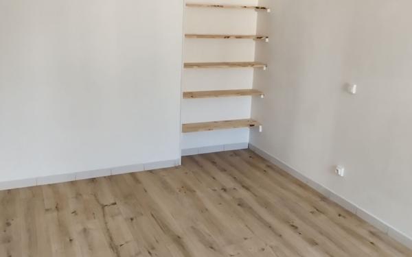 Appartement à louer    2 pièces •  Saint-Ambroix