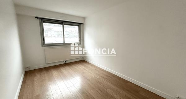 À vendre Appartement 4 pièces 77.74 m² - Paris 75012