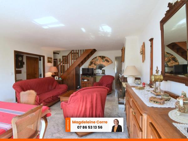 Crosne limite Yerres - Maison familiale 6 pièces avec jardin, garage et dépendance