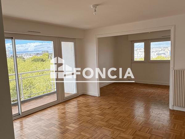 Location Appartement 5 pièces 96.4 m² - 2 ET 4 RUE DUPLEIX Lorient 56100