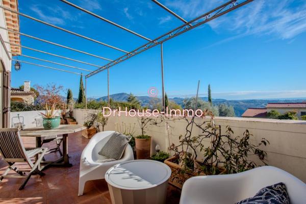 Maison à vendre 10 pièces de 300 m²