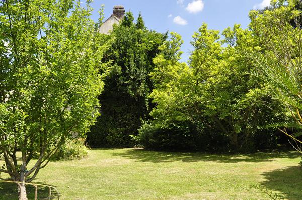 Maison 210 m2, 6 chambres, 2600m2 de terrain dont parcelle constructible Jouars pontchartrain