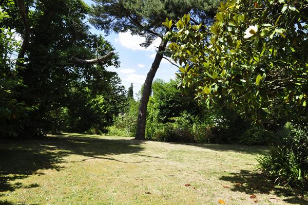 Maison 210 m2, 6 chambres, 2600m2 de terrain dont parcelle constructible Jouars pontchartrain