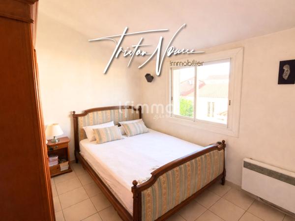 Maison 3 faces de 85 m2 avec piscine - Alenya