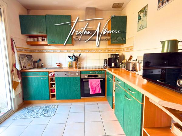 Maison 3 faces de 85 m2 avec piscine - Alenya