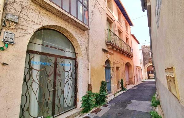 MAISON DE VILLAGE AVEC LOCAL COMMERCIAL Fabregues