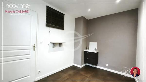 IMMEUBLE de 160 m2 de 2 lots en monopropriété NORT-SUR-ERDRE