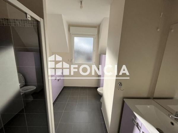 Location Appartement 4 pièces 96.45 m² - 75 RUE DU GRAND FAUBOURG Chartres 28000