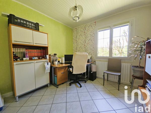 Maison 5 pièces de 118 m² à Biviers (38330)