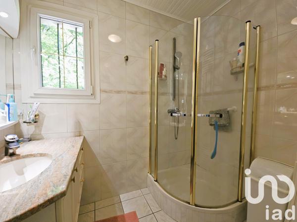 Maison 5 pièces de 118 m² à Biviers (38330)