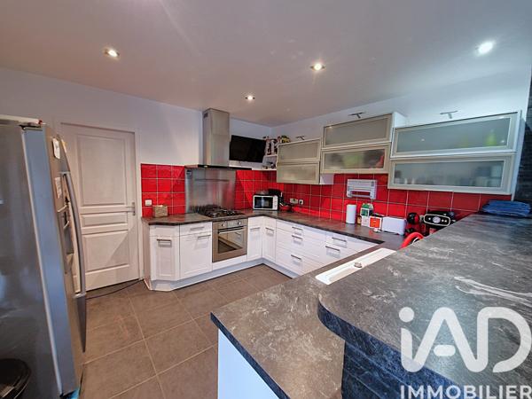 Maison à vendre 8 pièces 160 m² Mandres-les-Roses