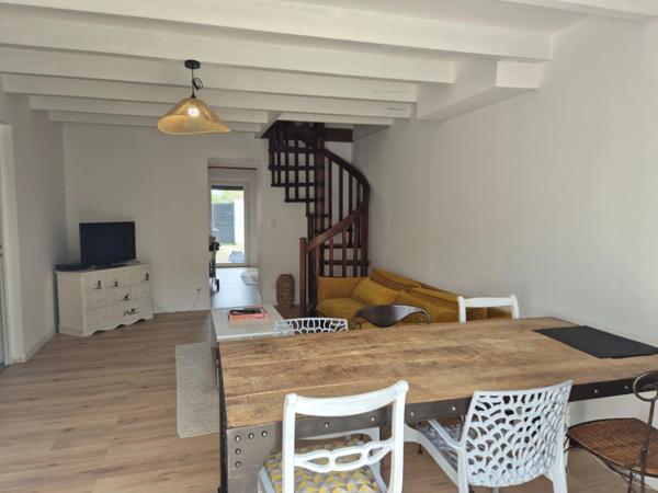 Petite maison cosy intégralement meublée, proche océan