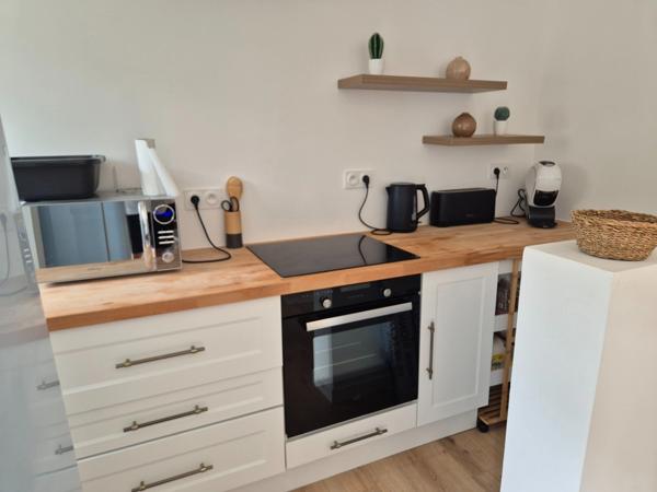 Petite maison cosy intégralement meublée, proche océan