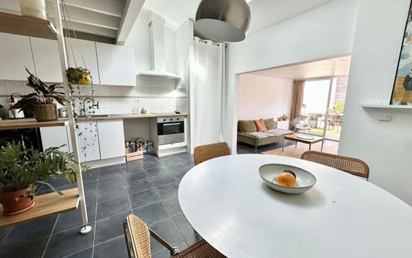 Maison à vendre    4 pièces • 92 m2 Le Bouscat