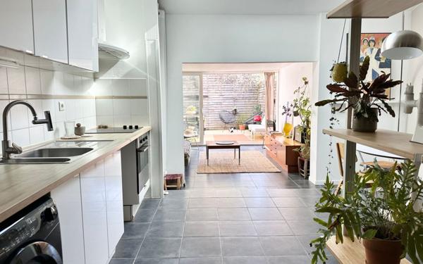 Maison à vendre    4 pièces • 92 m2 Le Bouscat