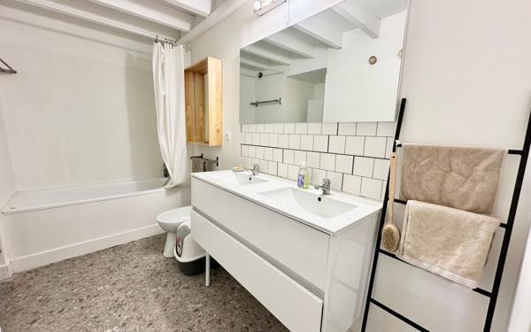 Maison à vendre    4 pièces • 92 m2 Le Bouscat