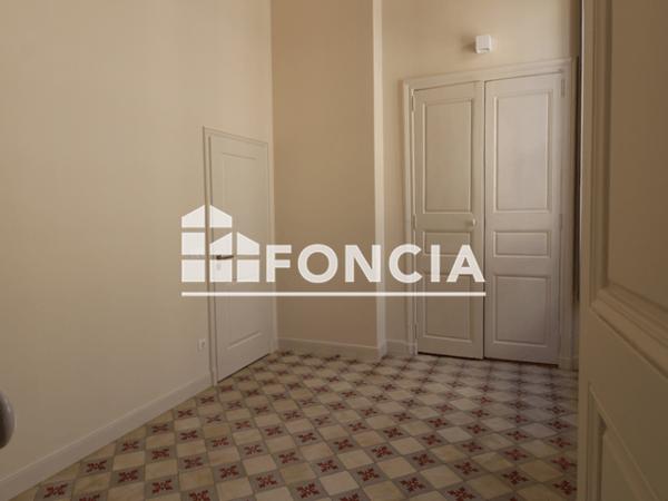 Location Appartement 2 pièces 49 m² - 34 RUE DE L'ASPIC Nîmes 30000